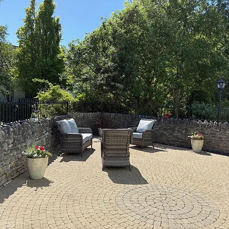 3 Bedroom Townhouse In The Heart Of * Kenmare