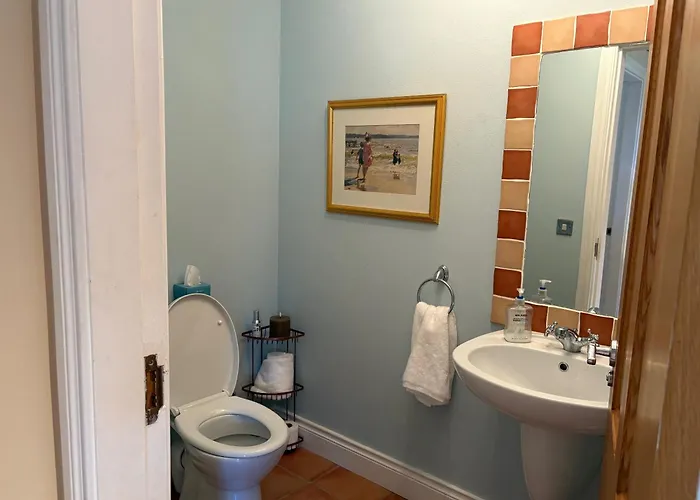 3 Bedroom Townhouse In The Heart Of