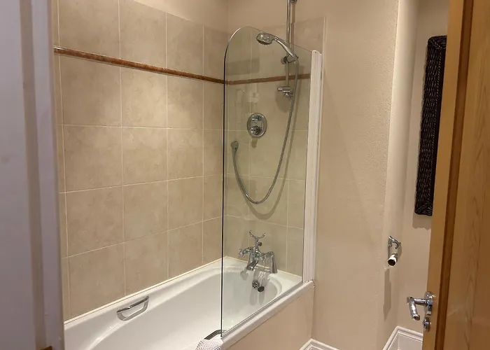 3 Bedroom Townhouse In The Heart Of *